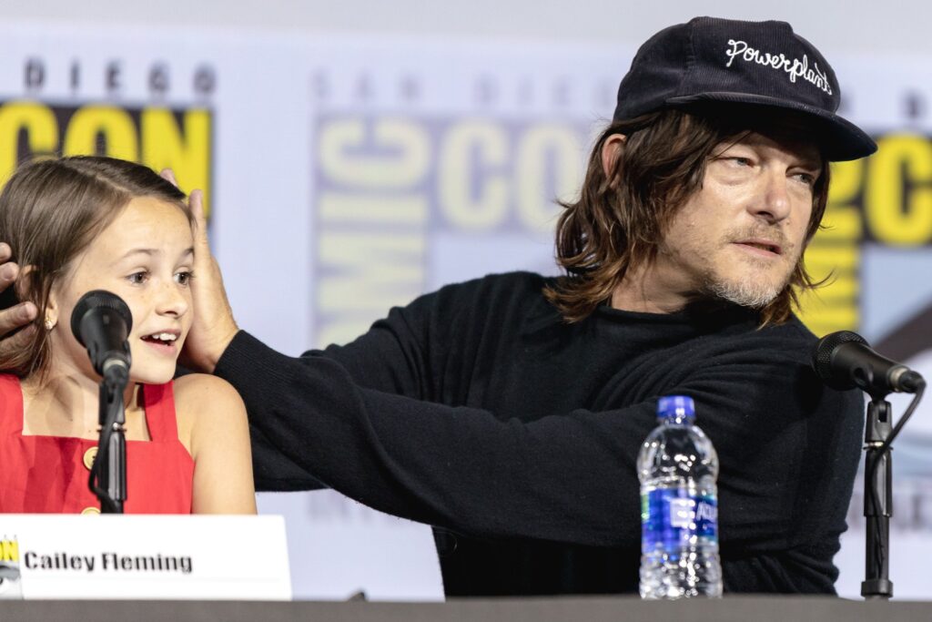 caily fleming norman reedus sdcc 2019