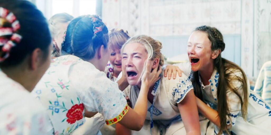 Florence Pugh in Midsommar