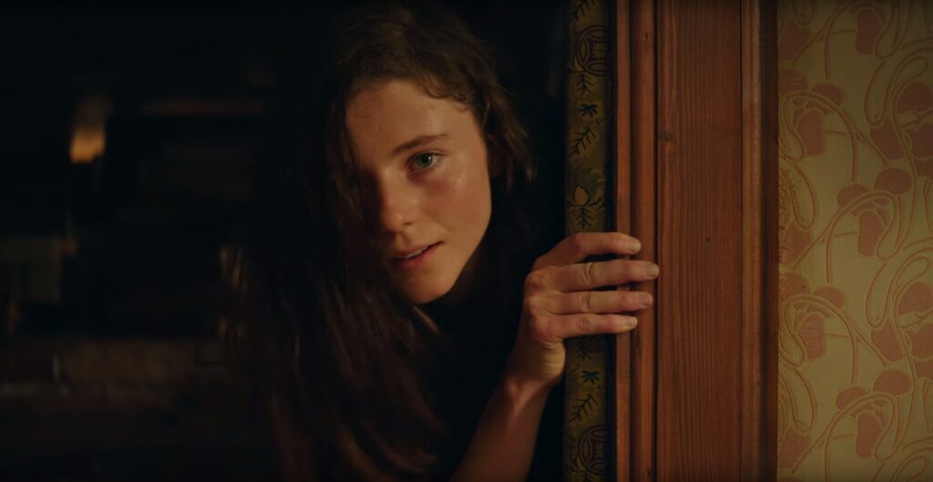 Thomasin McKenzie in Jojo Rabbit