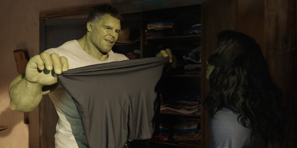 (L-R): Mark Ruffalo as Smart Hulk / Bruce Banner and Tatiana Maslany as Jennifer "Jen" Walters/She-Hulk in Marvel Studios' She-Hulk: Attorney at Law, exclusively on Disney+. Photo courtesy of Marvel Studios. © 2022 MARVEL.